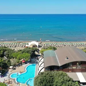 4* Feriested Canado Club Family Village
